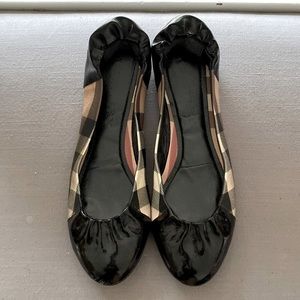 Burberry Leather Nova Check Ballet Flats